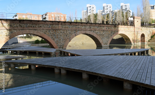 Puentes sobre agua 
