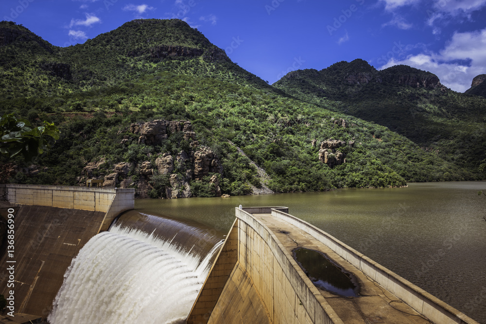 Fototapeta premium the swadini dam near the blyde river
