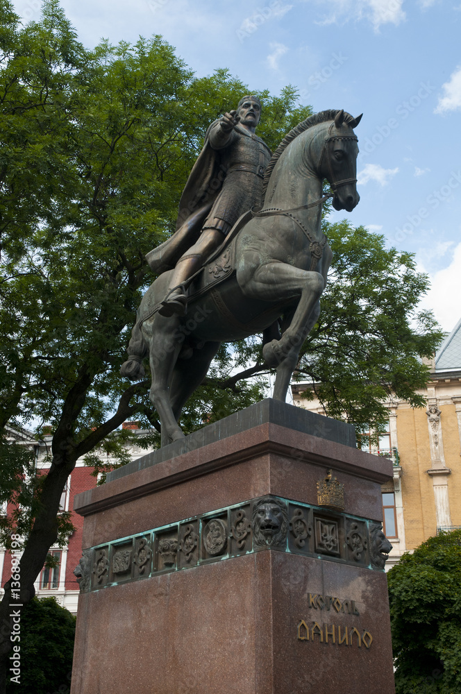 Obraz premium The Statue of Danylo Halytsky in lviv Ukraine