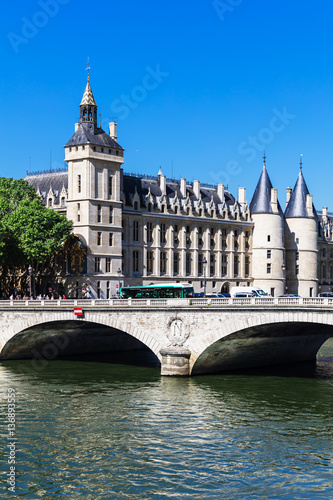 Bridge of Change over river Seine and Conciergerie Castle. Paris © Aliaksandr Kazlou