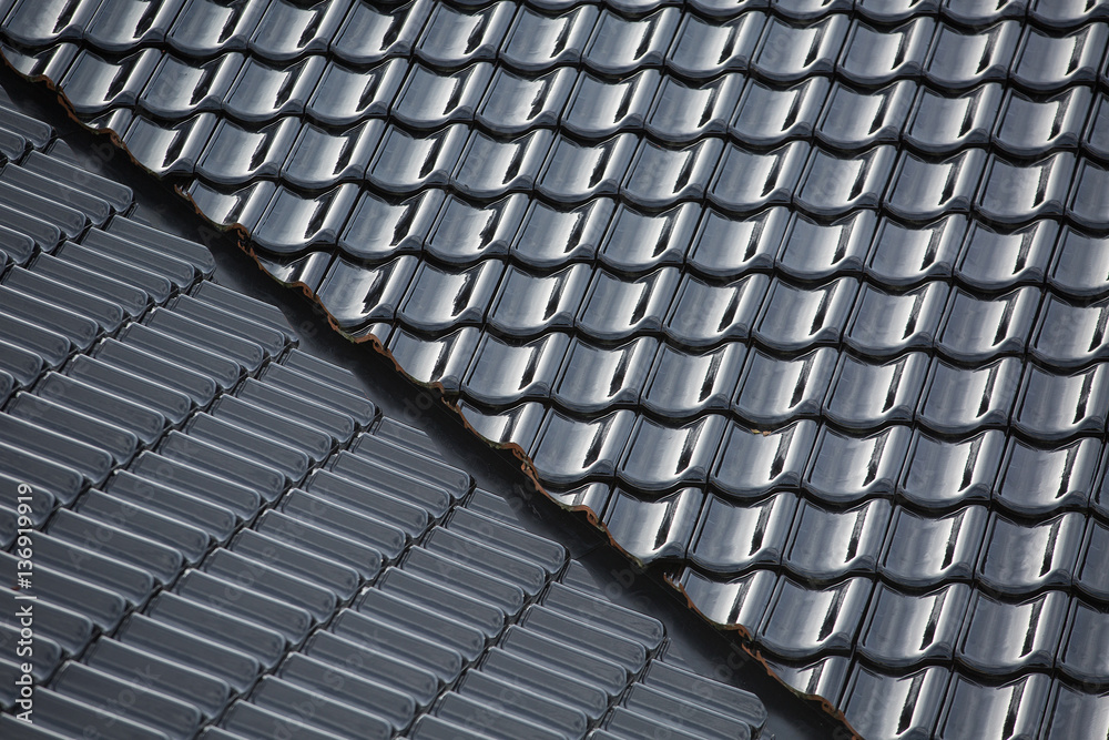 Obraz premium Tiles on the roof