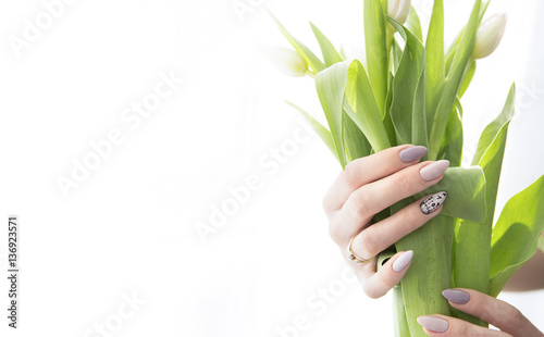 Elegant nails hybrid ald flowers photo