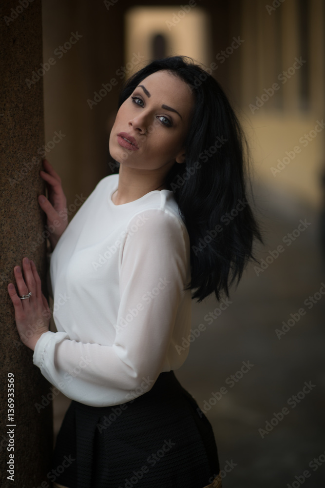 Simona Simona