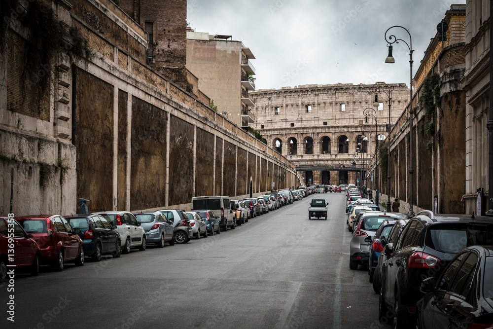 street for colosseum in Rome 