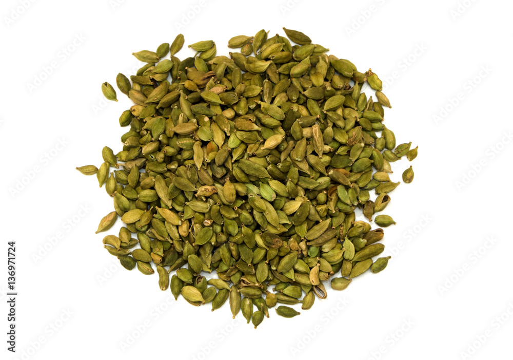 cardamom handful