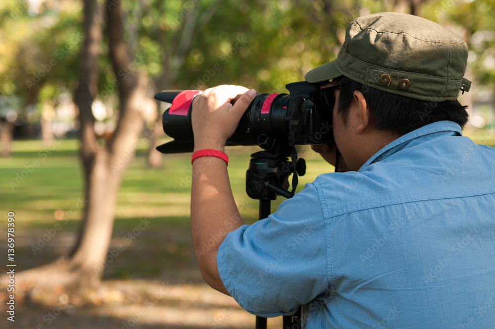 young man adventure photography shutter of nature young man adventure photography shutter of nature