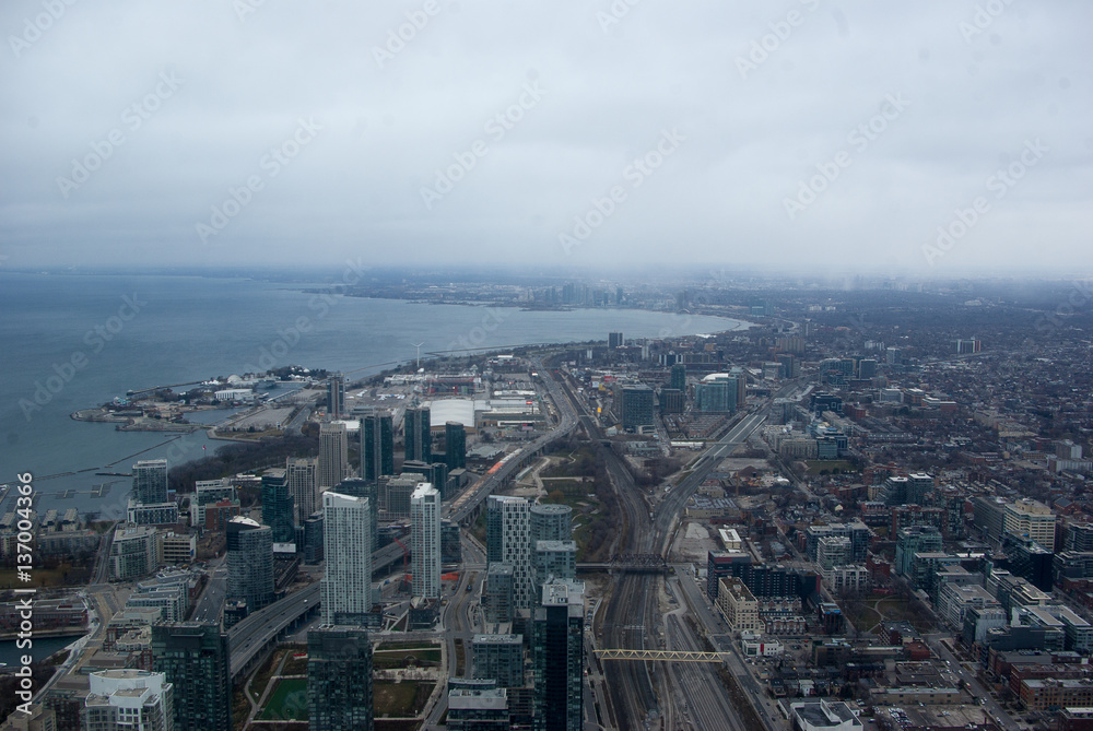 Sicht von oben auf Gebäude von Toronto