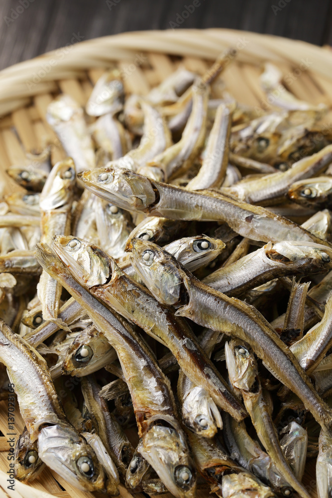 にぼし　Dried small sardines 