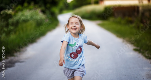 running girl