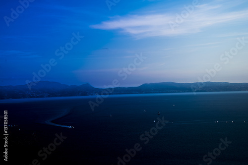 Il mare a Napoli, Italia photo