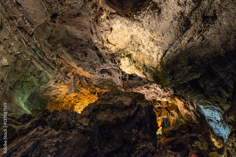 Caverna con un Lago Sotteraneo - Lanzarote - Canarie