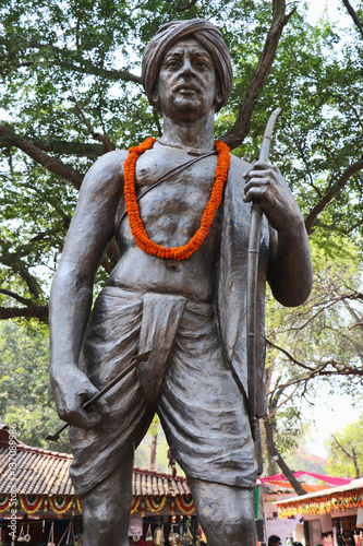 Foto Image of Birsa Munda, a popular tribal freedom fighter in surajkund public craft fair