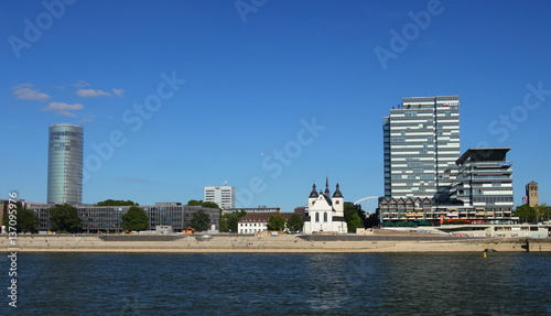 Köln, Deutzer Skyline, mit griechisch orthodoxe Kirche Alt  St. Heribert, photo