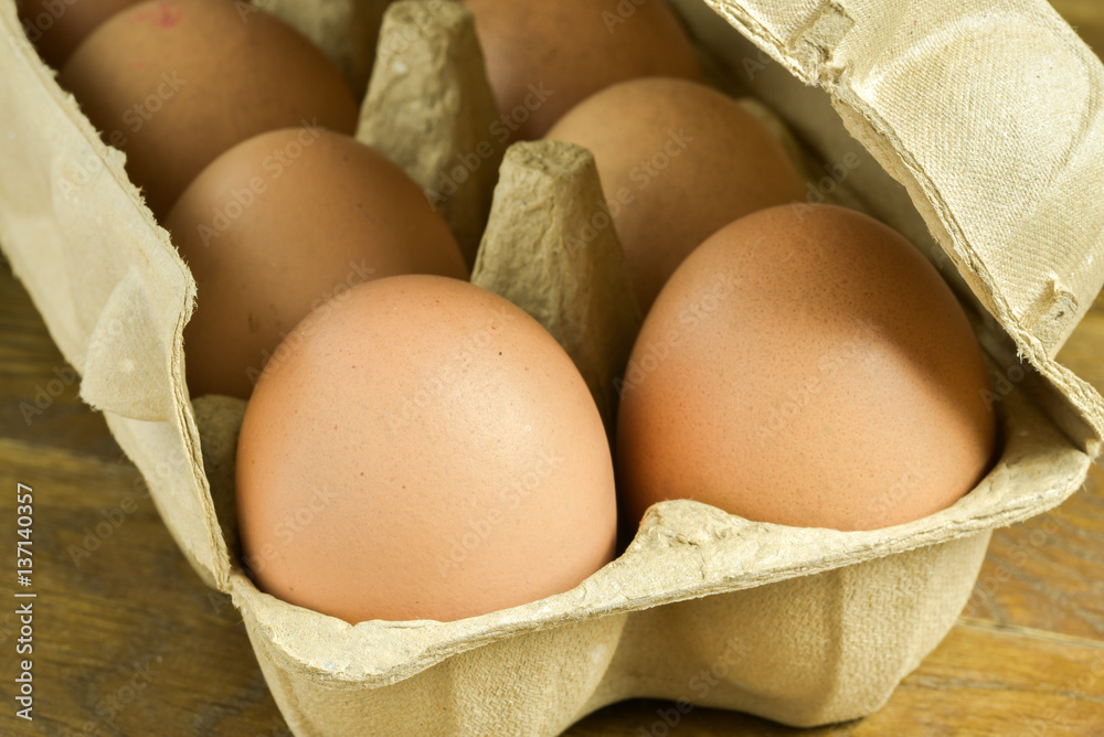 Eggs Eggs