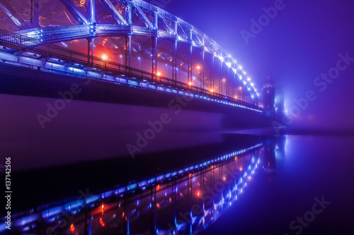 Bridge in the fog © Grispb