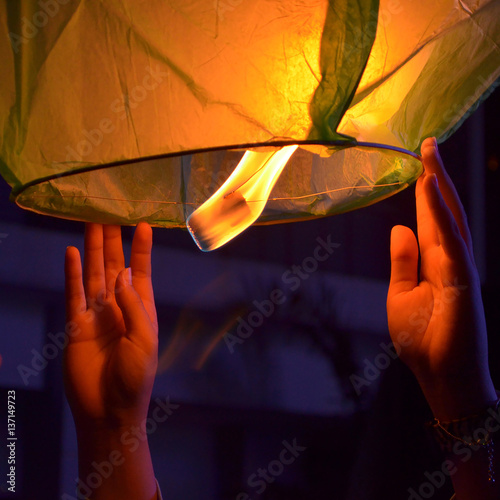 Do not go my lantern