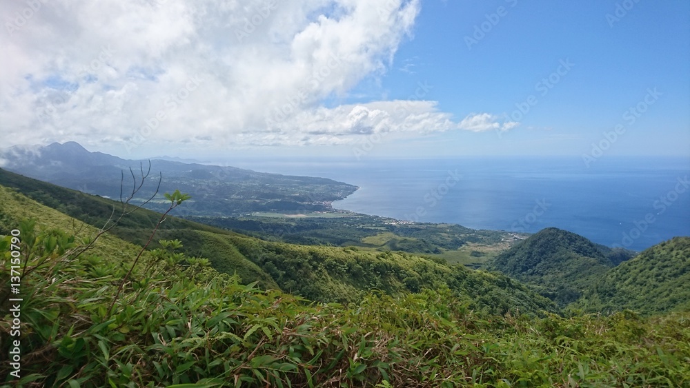Vue de la pelée Photos Adobe Stock