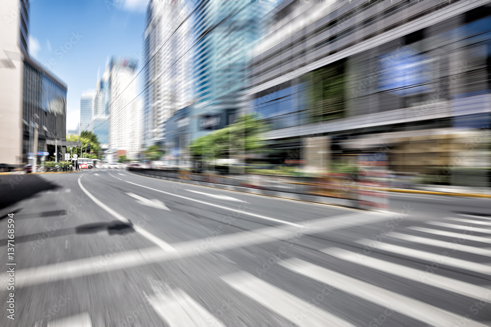 Fototapeta premium traffic on road in midtown of modern city