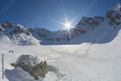 Fototapeta Naklejka Na Ścianę i Meble -  Beautiful winter in Tatra mountains