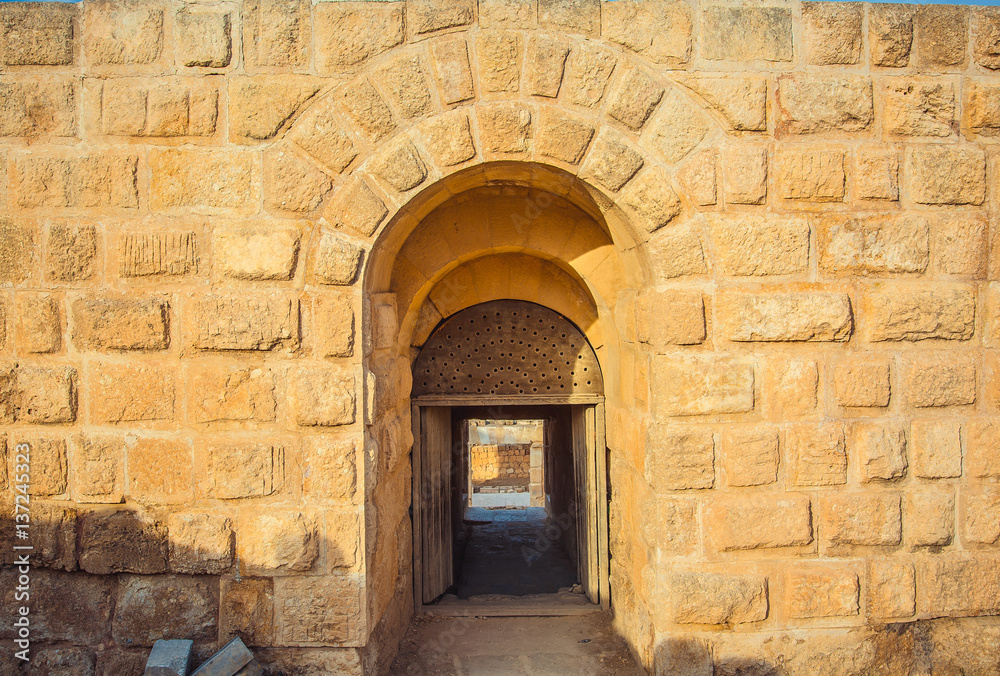 Entrance to tunnel to the ancient Roman ruins in Jerash, Jordan