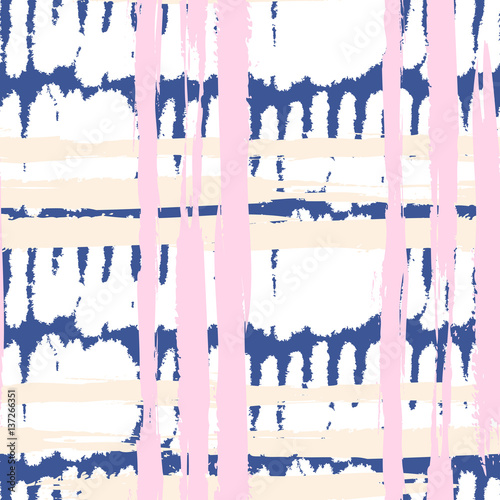 Bold pattern with wide brushstrokes and stripes © Daria Rosen