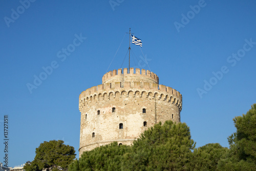 White Tower on a sunny afternoon. The White tower is one of the main monuments of Thessaloniki, second city of Greece.