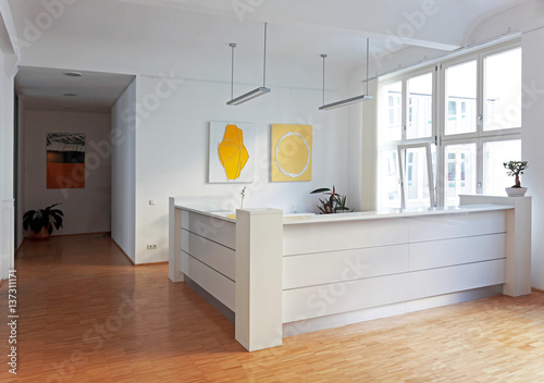 Büro Vorzimmer Empfanngstresen Rezeption