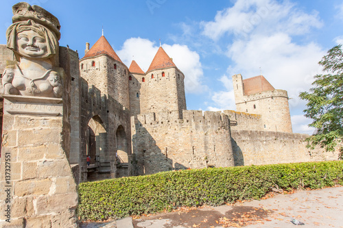Buste de la Dame Carcas, légende de la cité médiévale de Carcassonne, Aude, France  photo