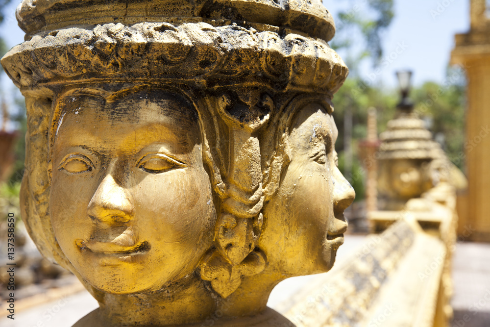 Khmer Statue Kloster