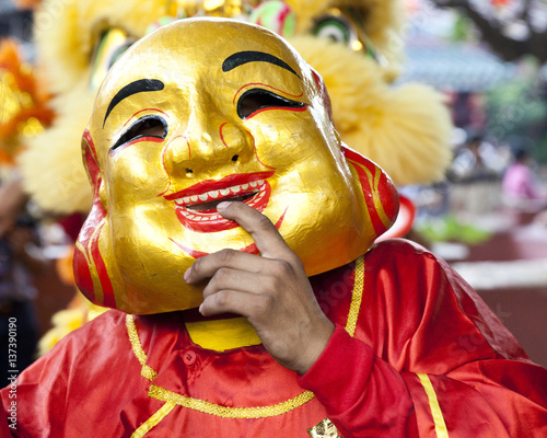 Tet perform a traditional lion dance 2020, year of the rat photo