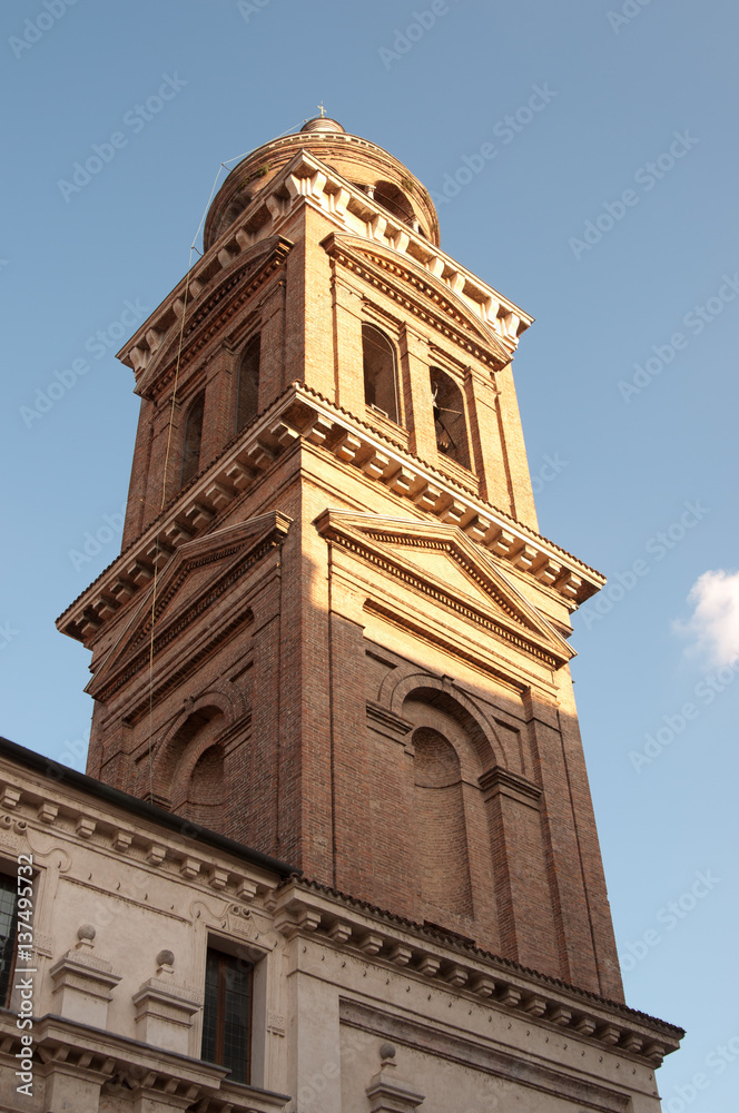 Obraz premium Tramonto a Mantova