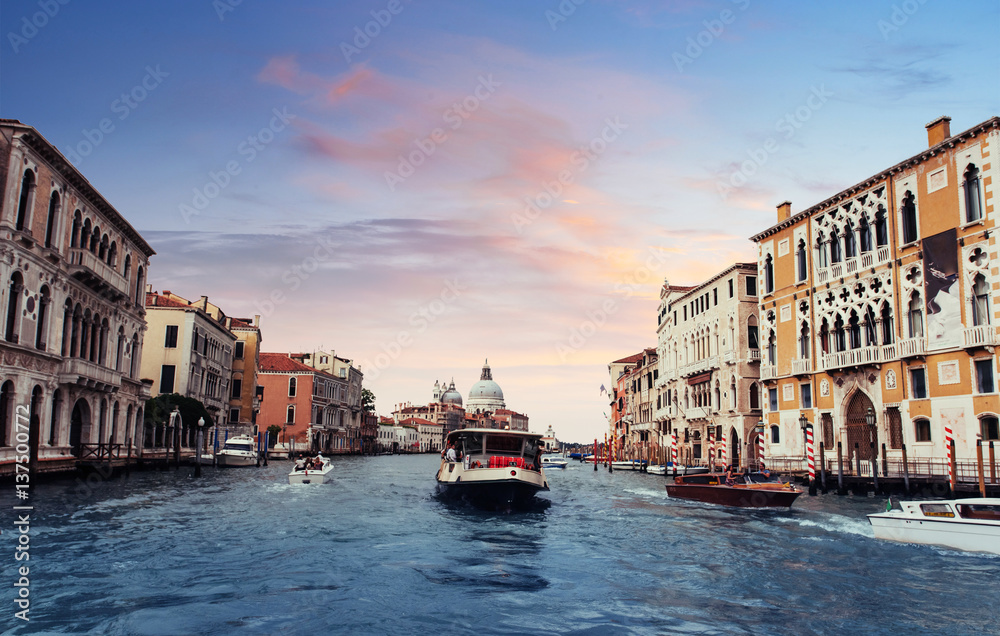 Obraz premium Cityscape Venice is a very famous tourist