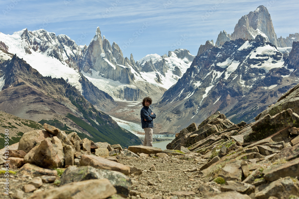 Wanderer in den Bergen von Argentinien