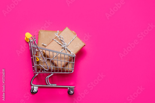 gifts and cart