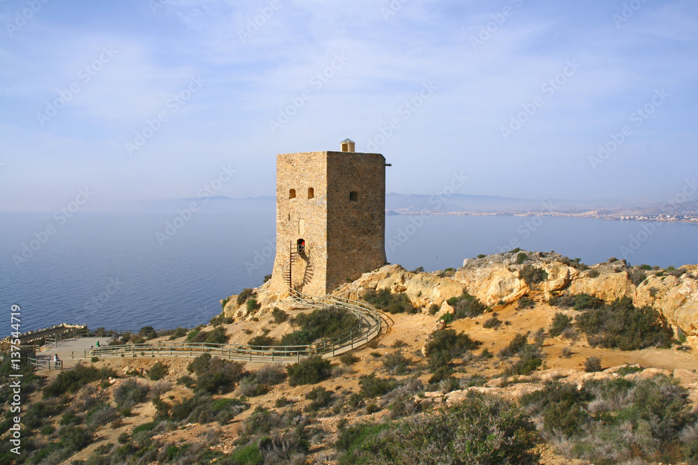 la tour Sainte-Hélène en Espagne