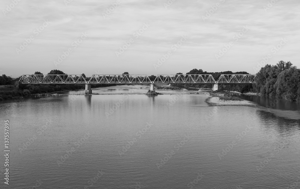 Fototapeta premium Ponte della Ferrovia di Casale Monferrato