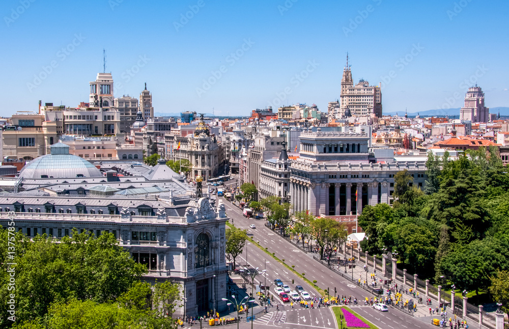 Obraz premium Panoramic views of Madrid from the lookout Cibeles Palace, Spain