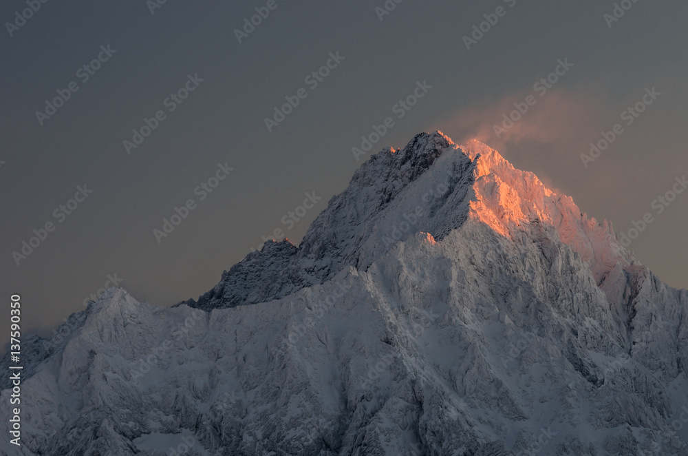 Obraz premium Gerlach, highest peak of Tatra mountains in the winter