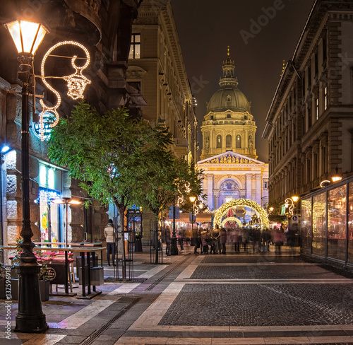 Road to the Christmas Fair in Budapest