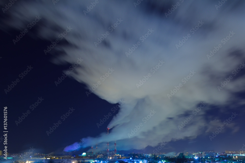 Smokestacks Pollution in the air - different wind direction on diffetert altitudes Smokestacks Pollution in the air - different wind direction on diffetert altitudes