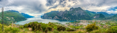 Lage Garda Panorama © kstyler