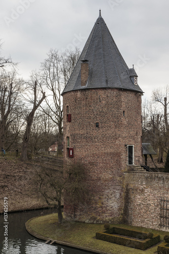 Kasteel Huis Bergh en omgeving in 's Heerenberg photo