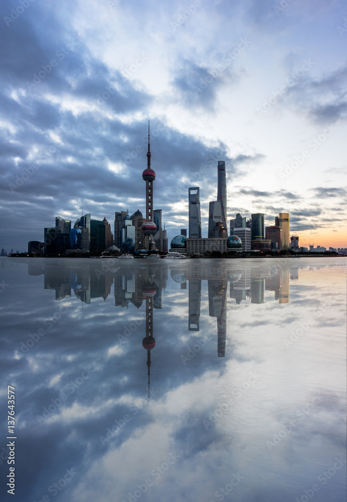 Naklejka premium Shanghai skyline in China.
