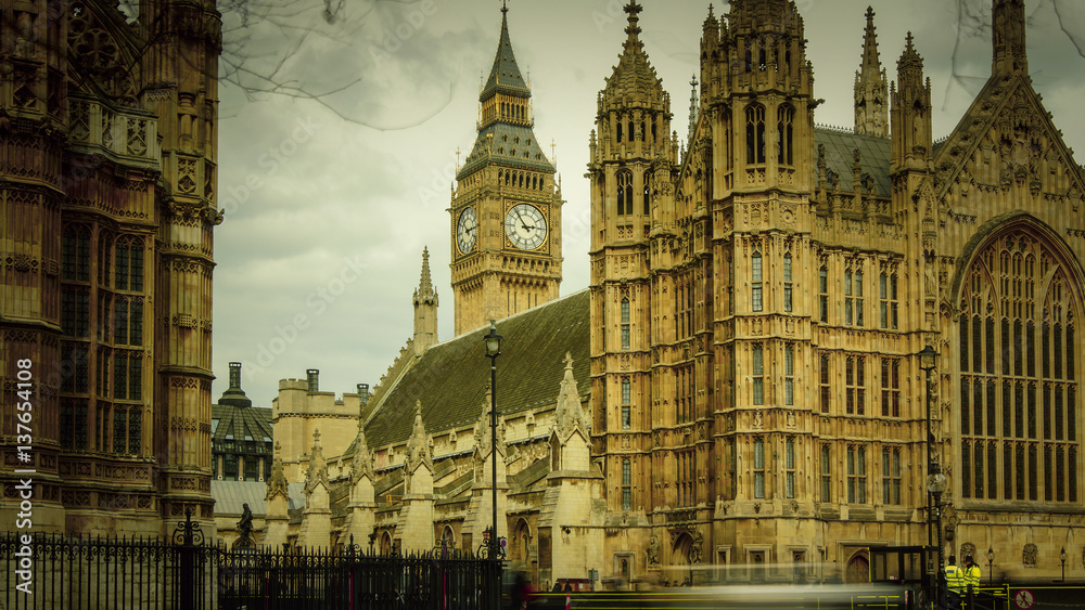 Fototapeta premium Big Ben and Parliament in London, UK, April