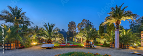 Bad Pyrmont Palmengarten beleuchtet Panorama