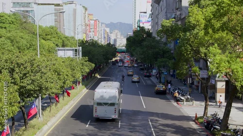 Timelapse with light Day HD Cityscape Taipei,  Looking at traffic in Taiwan-Dan photo