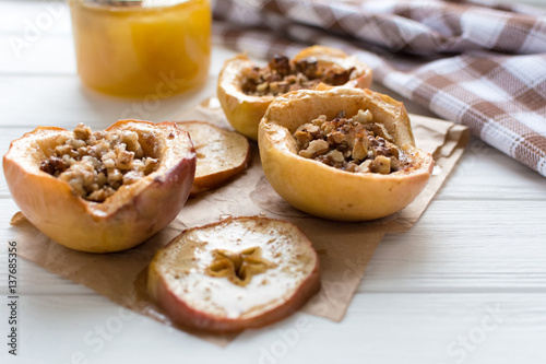 Baked apples stuffed with nut and honey 