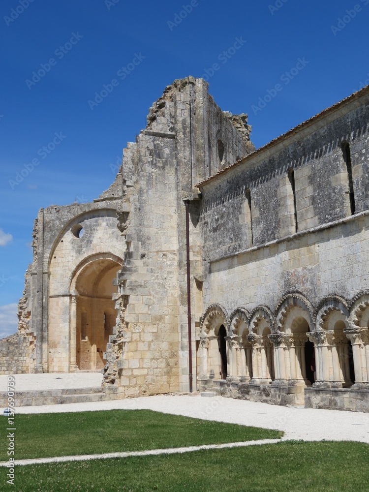 Charente-Maritime - Abbaye de Trizay - 
