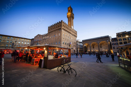 Italia,Toscana,Firenze,Piazza della Signoria e Palazzo Vecchio. photo