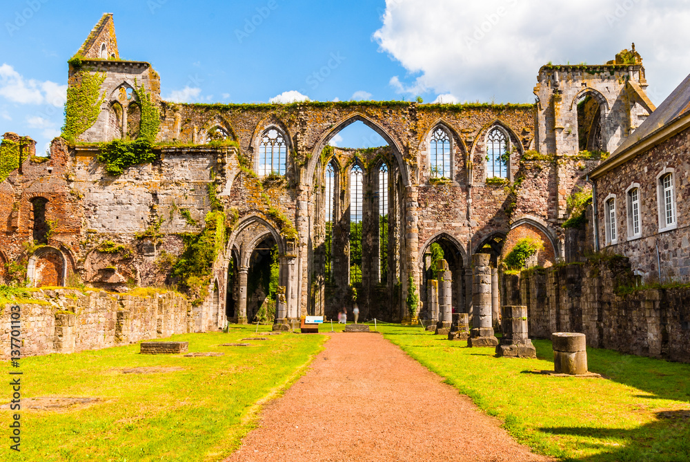 Fototapeta premium Abbaye D'Aulne